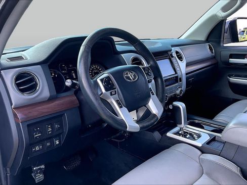 Used 2019 Toyota Tundra Limited AWD/4WD image 17