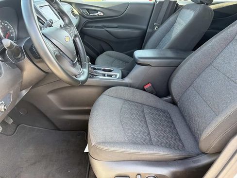 Used 2024 Chevrolet Equinox LT AWD/4WD image 12