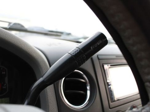 Used 2006 Ford F150 XLT image 11