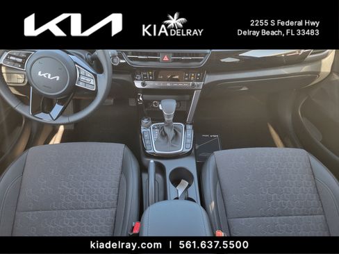 New 2025 Kia Seltos X-Line image 13