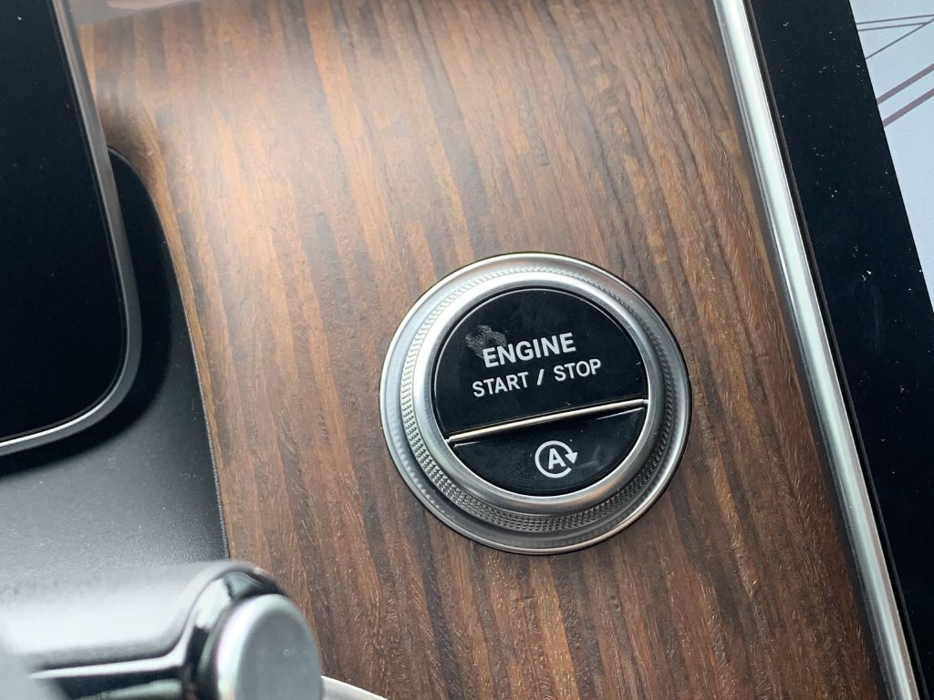 Used 2023 Mercedes-Benz GLC 300 image 26