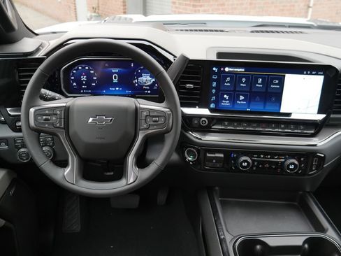 New 2026 Chevrolet Silverado 2500 ZR2 w/ ZR2 Bison Edition AWD/4WD image 24