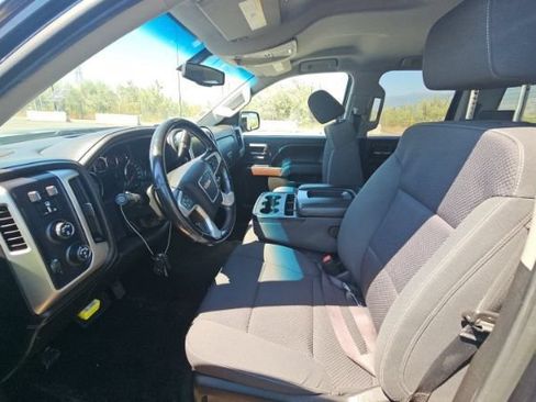 Used 2018 GMC Sierra 1500 SLE w/ Elevation Edition AWD/4WD image 3