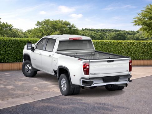 New 2026 Chevrolet Silverado 3500 LT w/ Convenience Package image 2