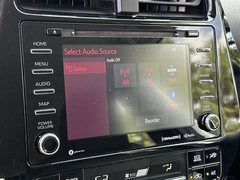 Used 2021 Toyota Prius Prime LE image 16