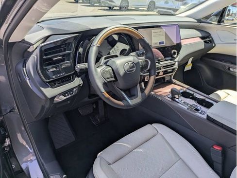 New 2026 Lexus RX 450h AWD image 12