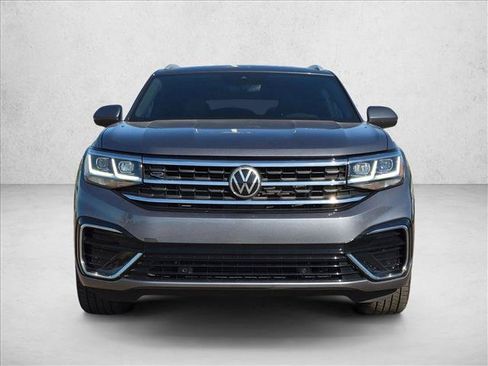Used 2020 Volkswagen Atlas Cross Sport SEL R-Line AWD/4WD image 2