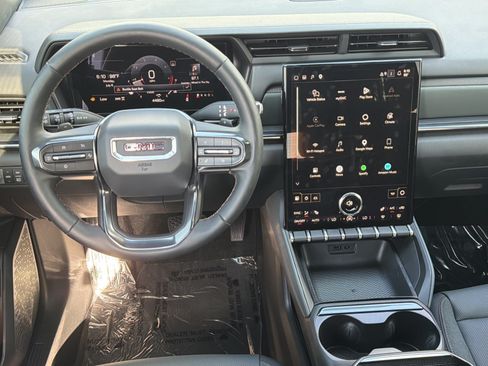 Used 2026 GMC Terrain AT4 w/ Technology Package II AWD/4WD image 23