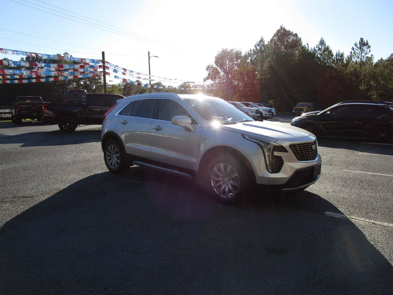 Used 2021 Cadillac XT4 Premium Luxury w/ Driver Awareness Package FWD image 5