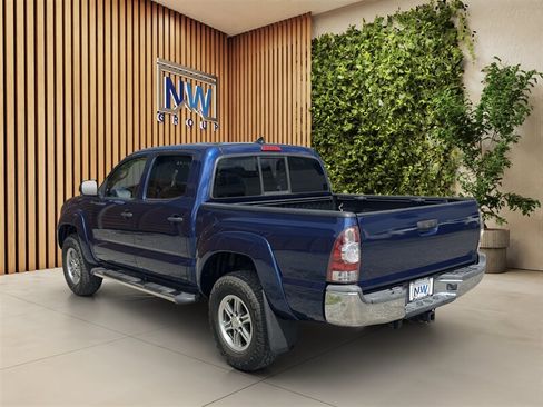 Used 2014 Toyota Tacoma PreRunner w/ SR5 Package RWD image 50