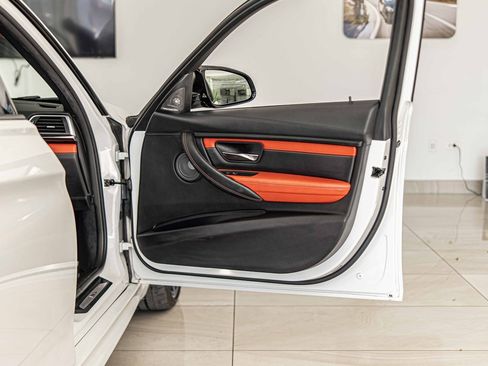 Used 2018 BMW M3 image 40