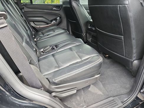 Used 2020 GMC Yukon SLE w/ SLE Value Package RWD image 15