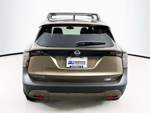 New 2026 Nissan Kicks SV w/ SV Premium Package image 6