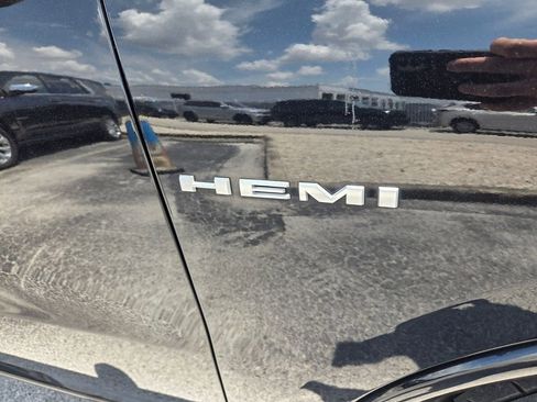 Used 2021 Dodge Durango R/T RWD image 4