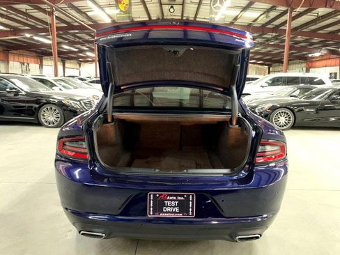 Used 2017 Dodge Charger SXT w/ Plus Group image 49