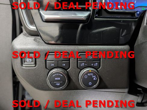 Used 2024 Chevrolet Silverado 1500 LT image 20