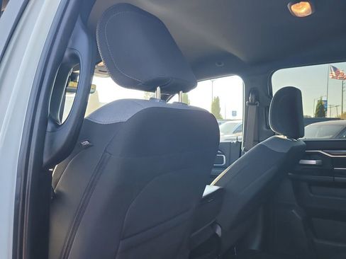 Used 2024 RAM 2500 Big Horn image 10