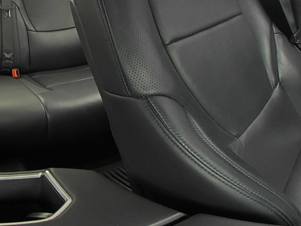 Used 2024 Toyota Tundra Platinum AWD/4WD image 14