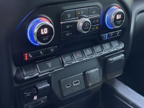 Used 2021 GMC Sierra 2500 SLT AWD/4WD image 24