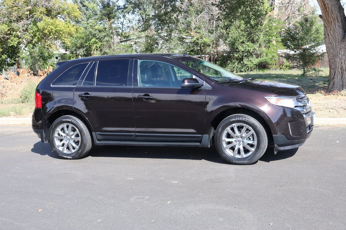 Used 2013 Ford Edge SEL FWD image 2