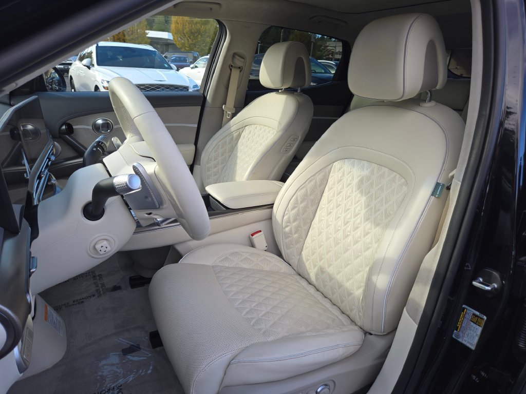 Used 2023 Genesis GV60 Performance AWD/4WD image 22