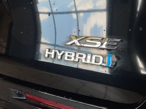Certified 2024 Toyota Sienna XSE w/ XSE Plus Package AWD/4WD image 44