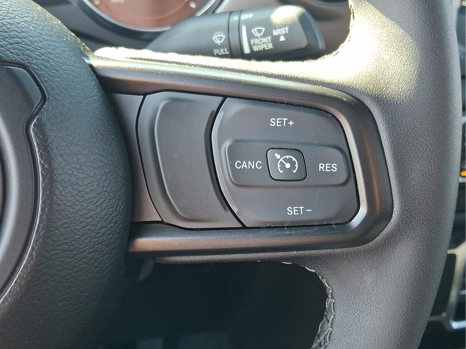 Used 2023 Jeep Gladiator Sport AWD/4WD image 20