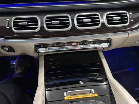 Used 2026 Mercedes-Benz GLS 450 4MATIC image 18