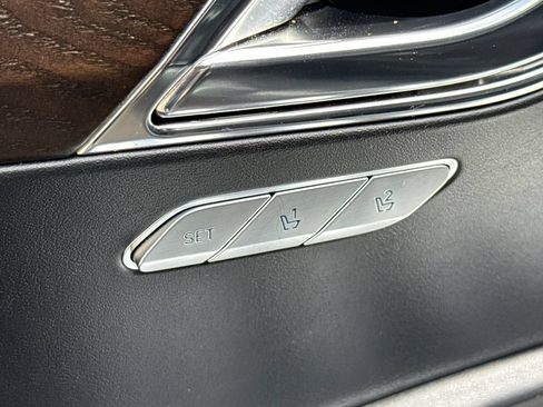 Used 2024 Genesis GV80 2.5T AWD/4WD image 21