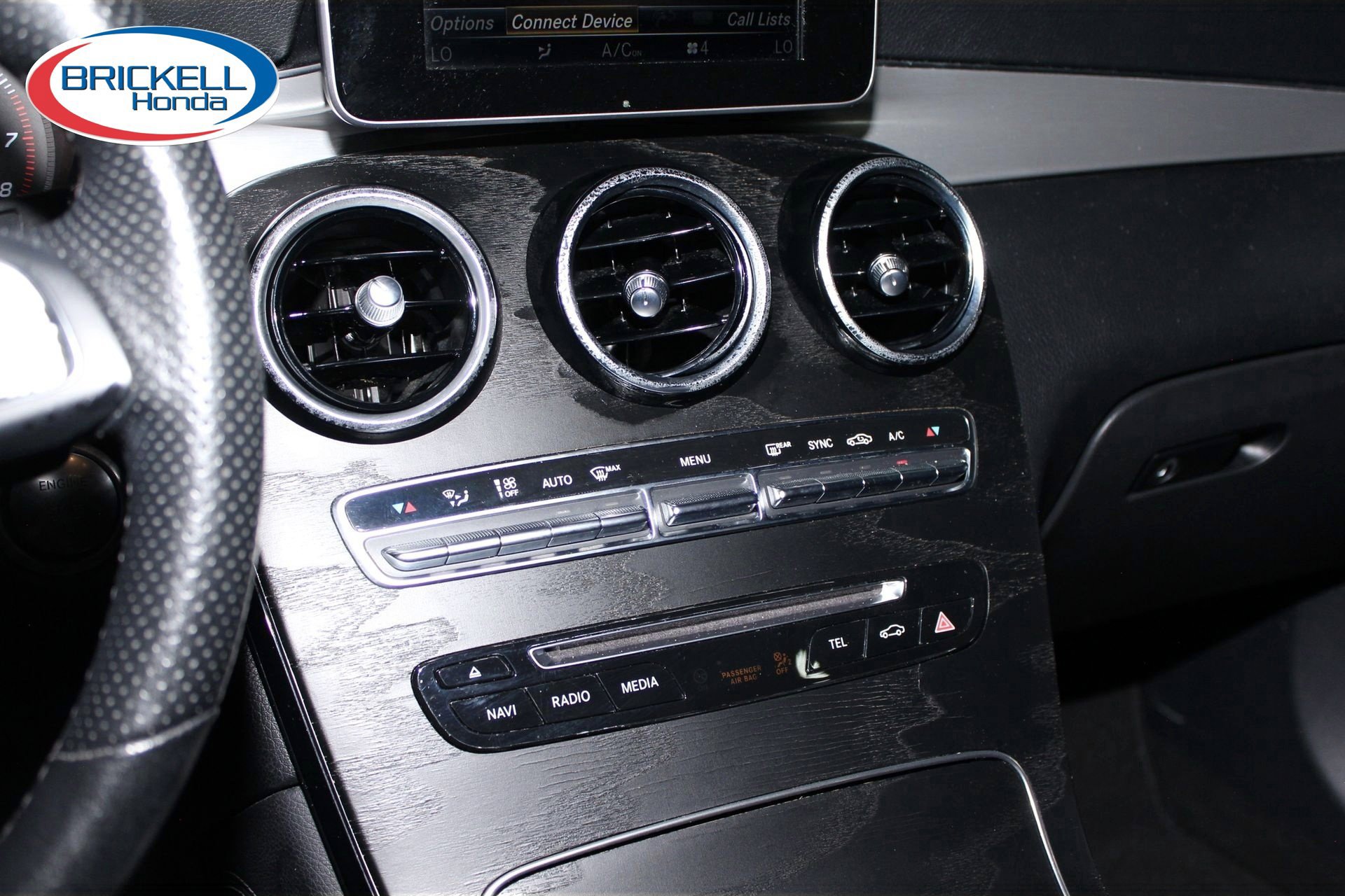 Used 2019 Mercedes-Benz GLC 300 image 30