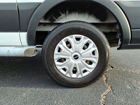 Certified 2021 Ford Transit 250 Low Roof w/ Exterior Upgrade Package image 19