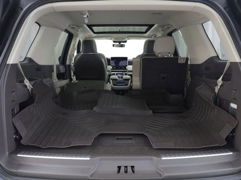 Used 2023 Lincoln Navigator Reserve AWD/4WD image 20