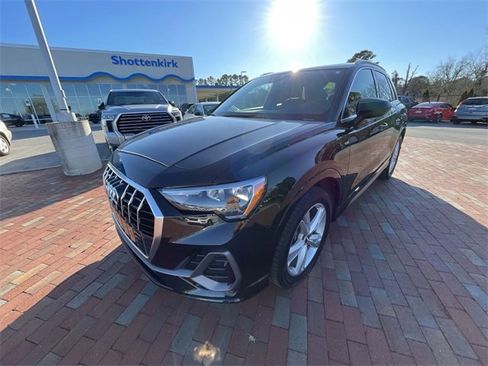 Used 2020 Audi Q3 2.0T Premium w/ Convenience Package image 27