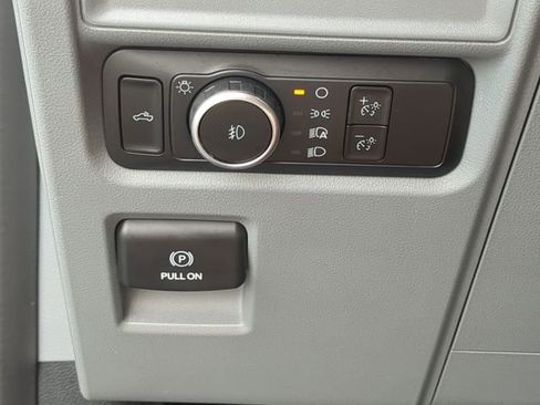 Used 2023 Ford F150 XLT image 20