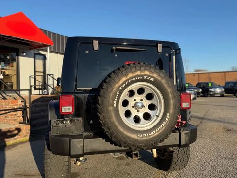 Used 2012 Jeep Wrangler Sport AWD/4WD image 6