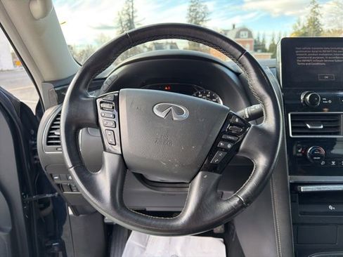 Used 2024 INFINITI QX80 Luxe image 25