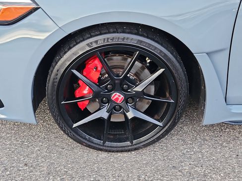 Certified 2024 Honda Civic Type R image 7