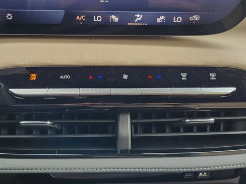 New 2026 Buick Enclave Preferred w/ Power Package image 21