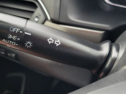 Used 2018 Honda Accord LX image 15