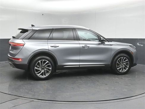 Certified 2022 Lincoln Corsair Standard w/ Equipment Group 101A image 7