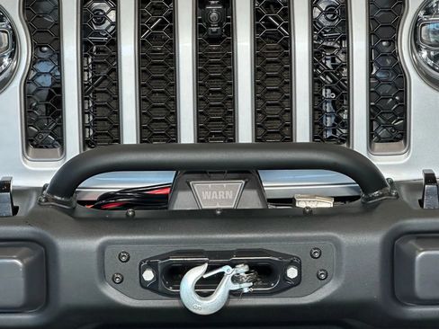 Used 2022 Jeep Wrangler Unlimited Rubicon w/ Xtreme Recon 35" Tire Package image 4