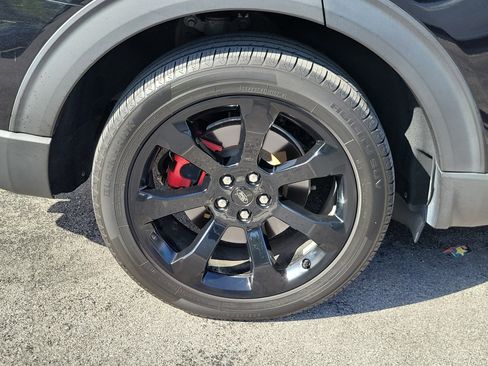 Used 2020 Ford Explorer ST w/ ST Street Pack AWD/4WD image 7