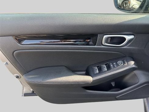 Certified 2023 Honda Civic Sport Touring image 19