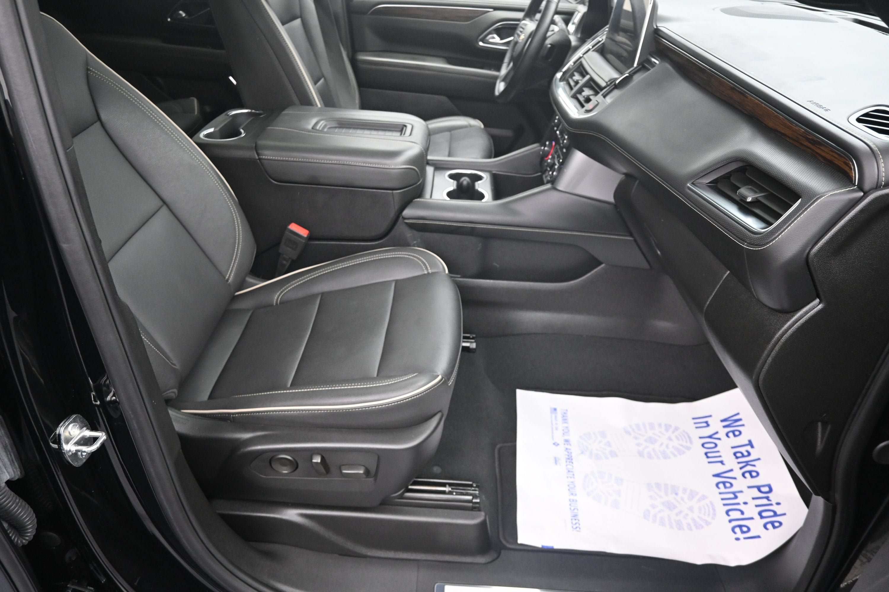 Used 2024 Chevrolet Tahoe Premier w/ Premium Package AWD/4WD image 38