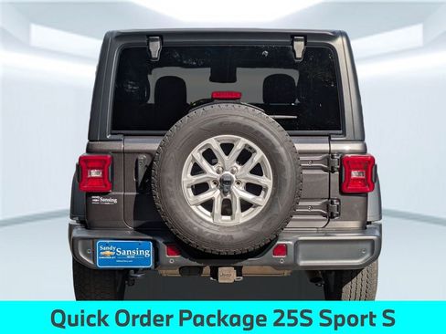 Used 2023 Jeep Wrangler Sport S image 5