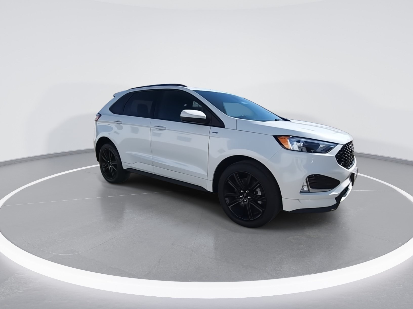 Used 2024 Ford Edge ST-Line AWD/4WD image 2