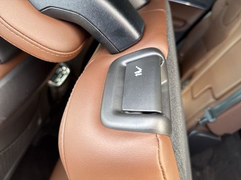 Used 2025 Volvo XC90 B6 Ultra image 49