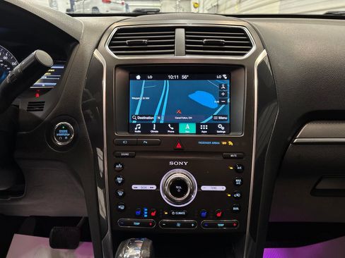 Used 2019 Ford Explorer Sport w/ Equipment Group 401A AWD/4WD image 20