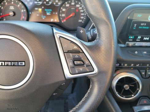 Used 2017 Chevrolet Camaro SS RWD image 16