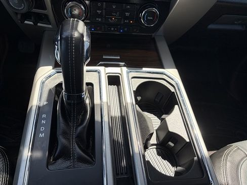 Used 2017 Ford F150 Lariat AWD/4WD image 40